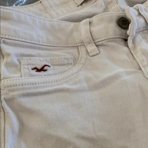 Hollister Jean capris - Picture 2 of 5